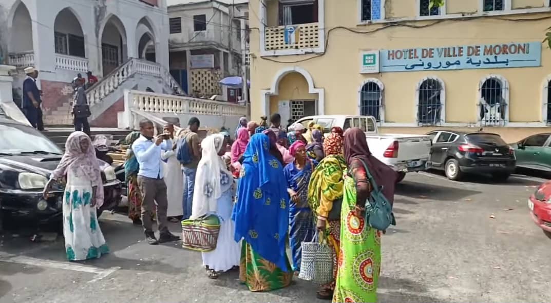 image Hausse des prix: Les mamans se rebiffent, la Maire recule